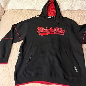 Men’s brick city hoodie, black and red size XXL